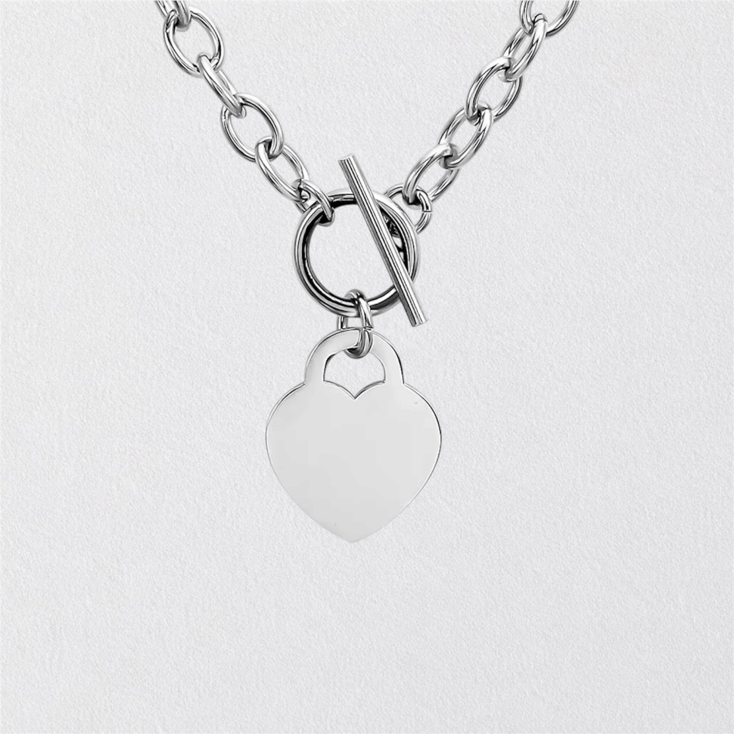 COLLIER KURA