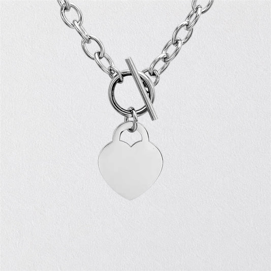 COLLIER KURA